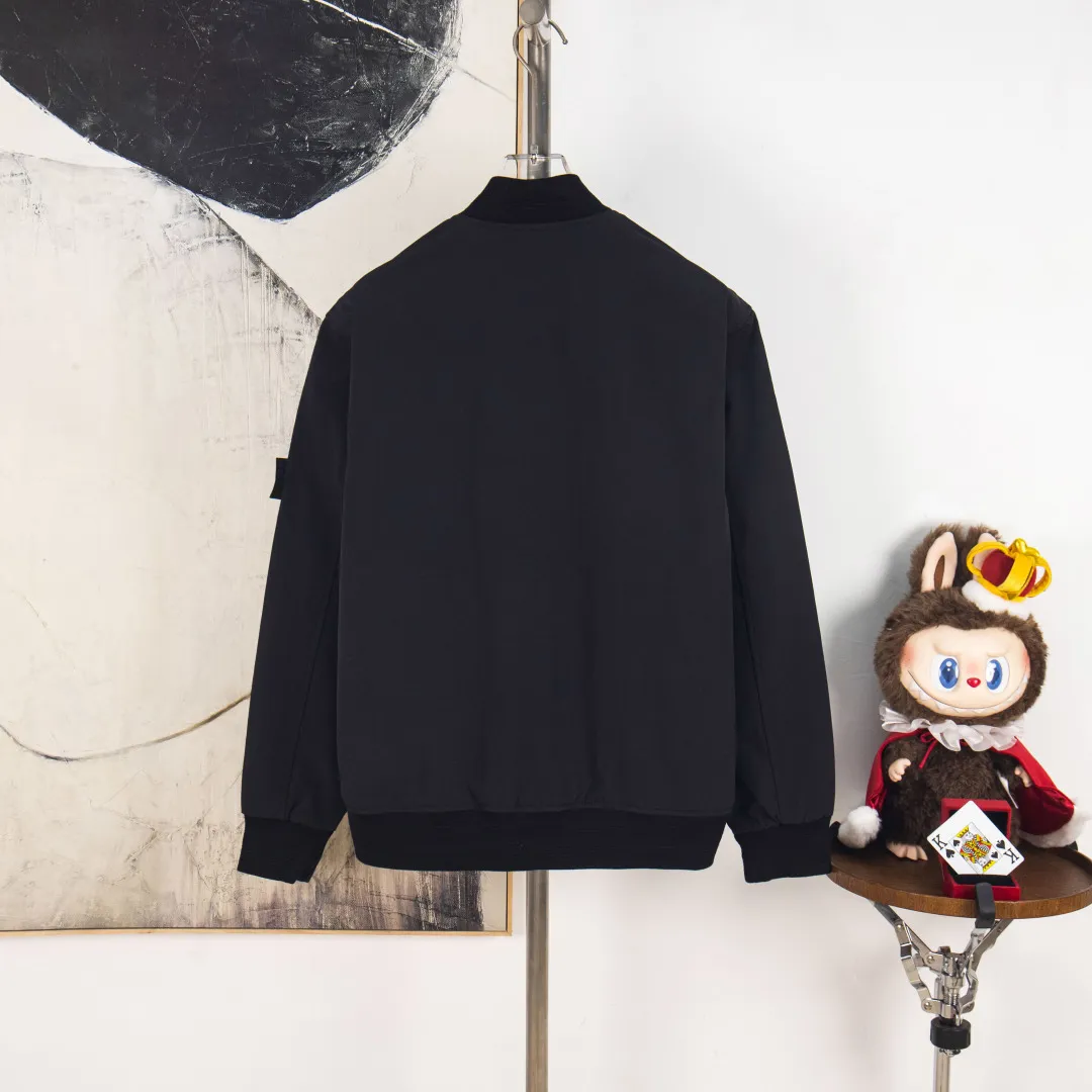 P540 zp version [exclusive supply] & Stone lsland joint embroidered letter baseball jacket Color: Black Size: XS S M L Number: RC10898